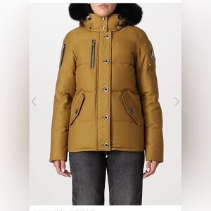 NWT Moose Knuckles ORIGINAL SHEARLING TRIM 3Q JACKET